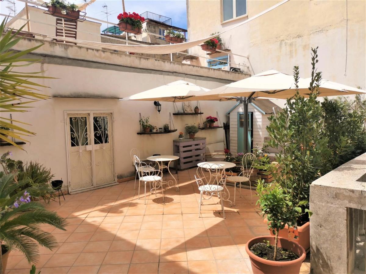 Palazzo Della Loggia B&B Naples Exterior photo